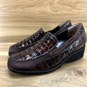 Joy In Step Womens Shoes Size 7 7.5 EU 38 Brown Croc Embossed Patent Leather